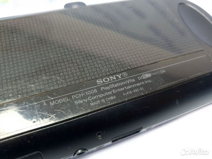 PS Vita PCH-1008 WiFi