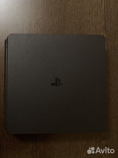 Консоль SonyPlaystation 4 Slim (1 TB)