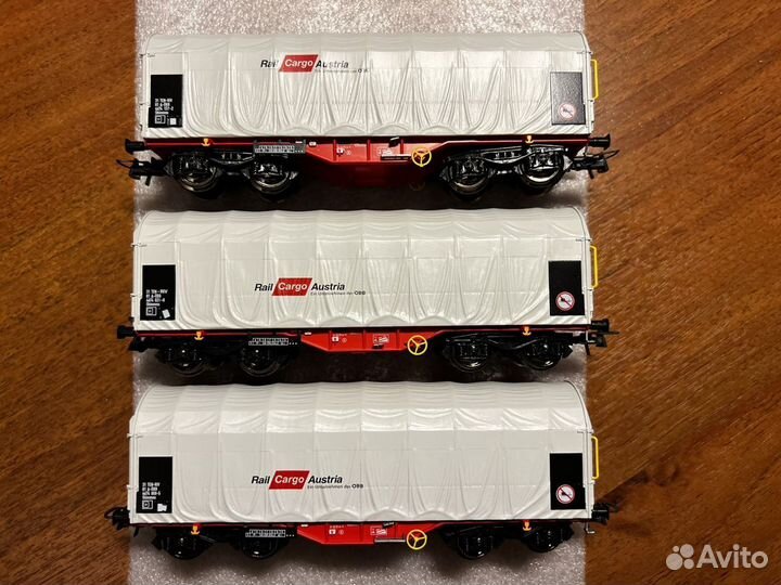 Комплект из 3 вагонов Roco Cargo Austria