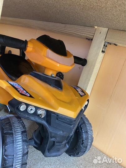 Машинка-каталка