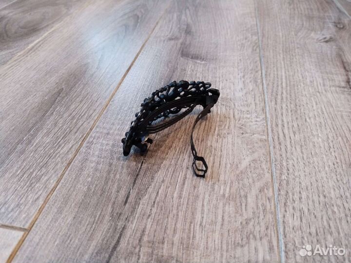 Заколка для волос