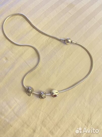 Pandora moments колье