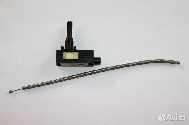 Кнопка с тросиком стиральной машины Candy 31000462