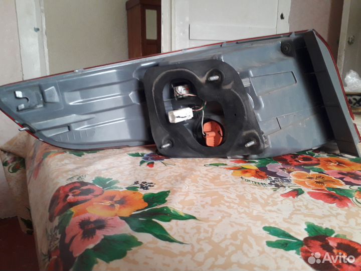 Фара задняя правая kia rio 3 светодиодная лед