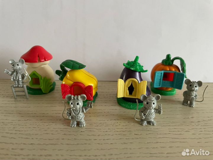 Мышки в домиках из Киндер сюрприза