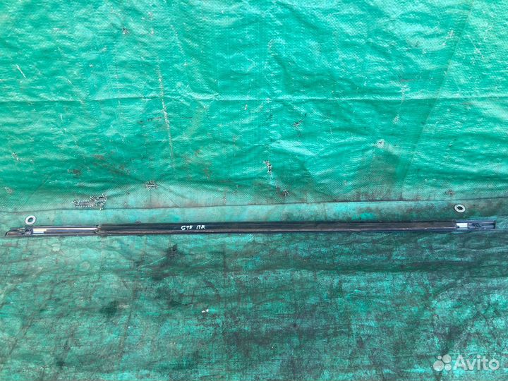 Бархотка передней правой двери Nissan Almera G15