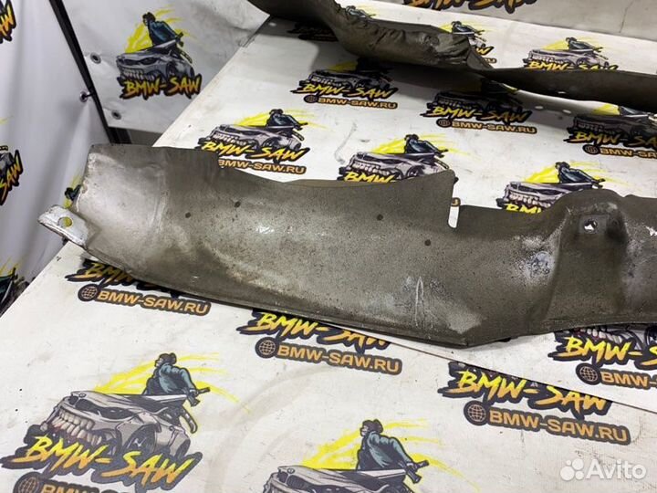 Тепловая защита Audi A6 C4 AAH 1995