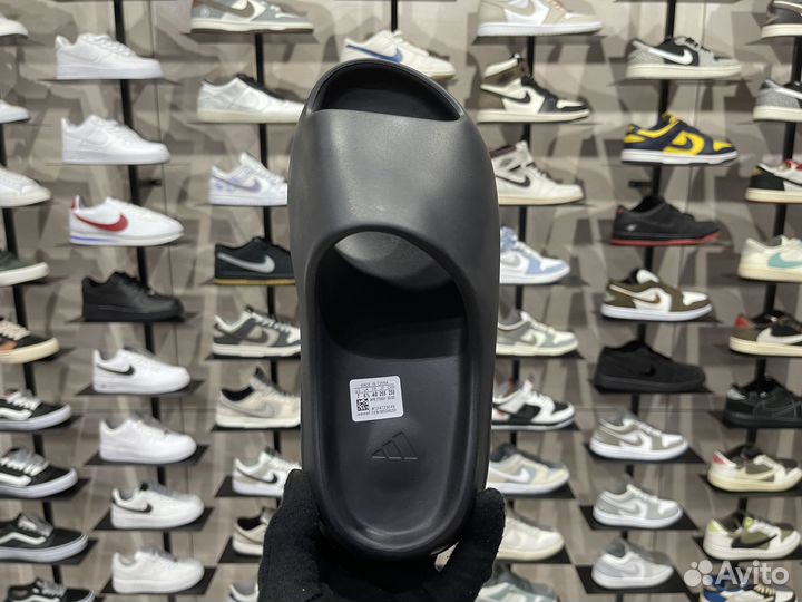 Сланцы Adidas Yeezy Slide 