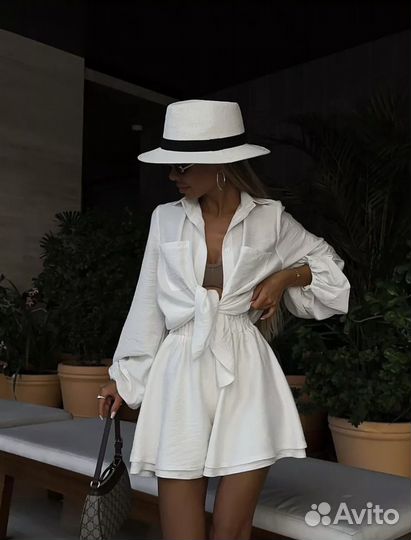 Костюм летний с шортами новый