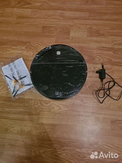 Робот пылесос royal wellfort