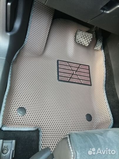 Автоковры водительские EVA Nissan Bassara JU30 Ева