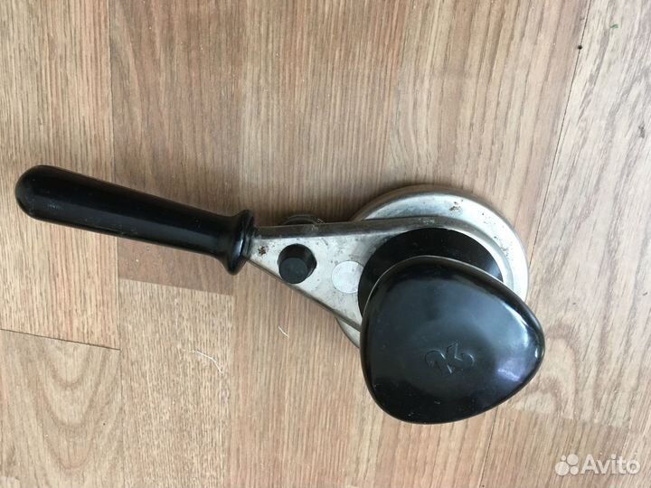 Закаточная машинка