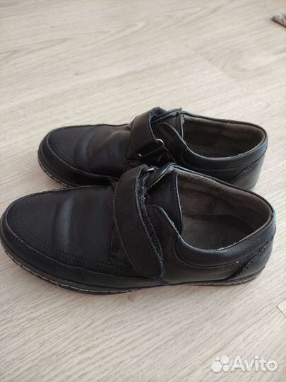 Школьная обувь для мальчика. Разм. 34 и 35