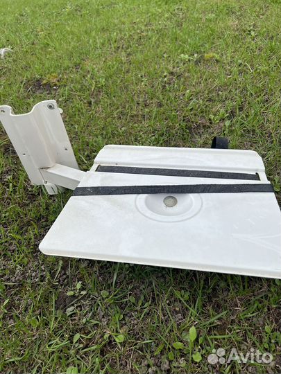 Полка навесная под микроволновку или тв