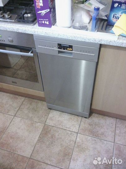 Установка вытяжек. Подключение варочных панелей