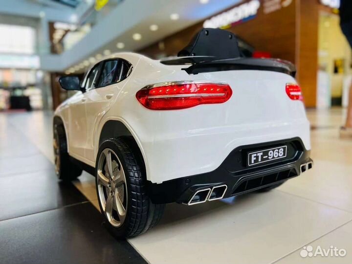 Электромобиль BMW новый