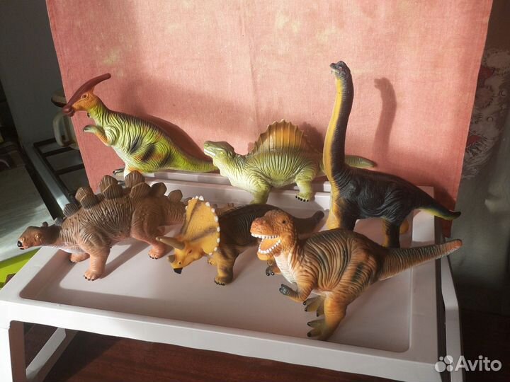 Игрушки динозавры