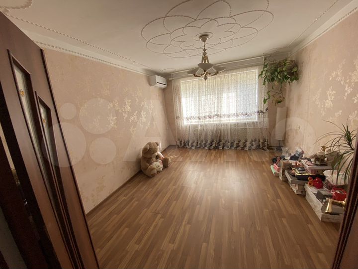 2-к. квартира, 49 м², 1/5 эт.