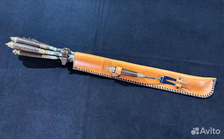 Шампуры в кожаном колчане + Вилка для мяса