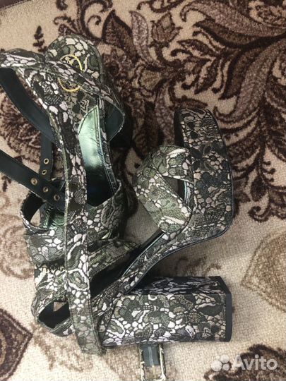 Босоножки ASH размер 39