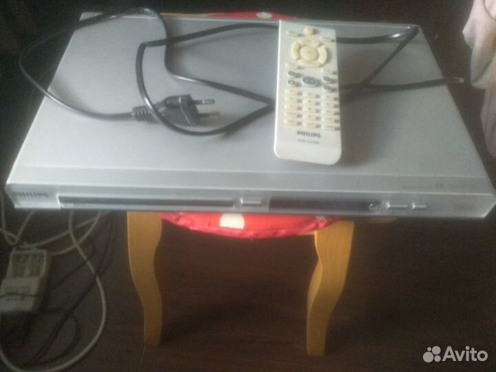 DVD плеер Philips DVP3040K/51