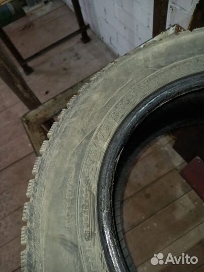 Nordman 5 215/65 R16 102T