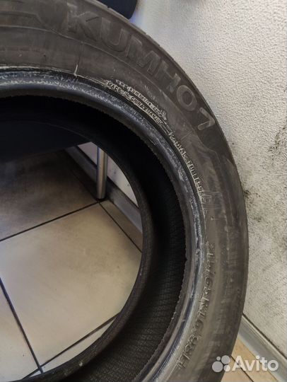 Kumho Ecowing ES01 KH27 215/65 R16