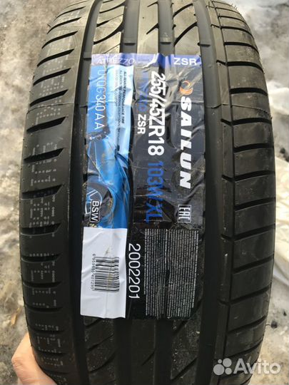 Sailun Atrezzo ZSR 255/45 R18 103W