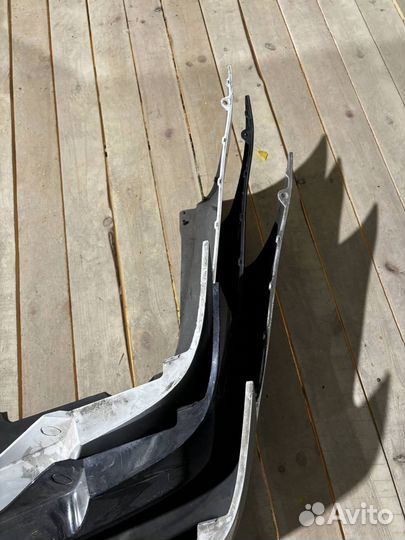 Бампер задний Toyota Camry