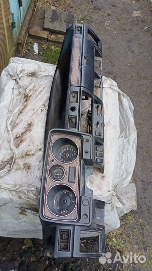 Торпеда панель на волгу