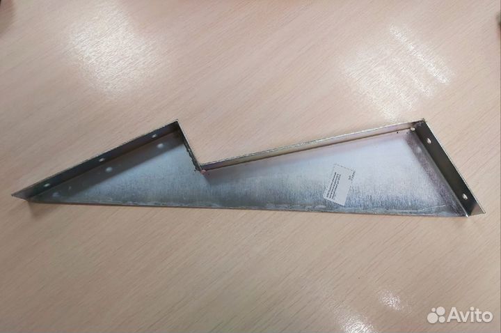 Кронштейн крепления крыла прицепа двухосного, сред