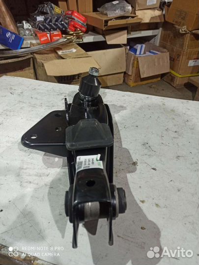 Рычаг нижний на porter1 портер 1