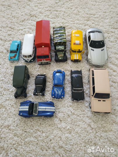 Машинки металлические пакетом