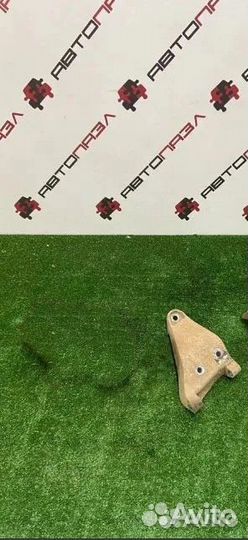 Кронштейн опора двигателя кпп Chevrolet lanos