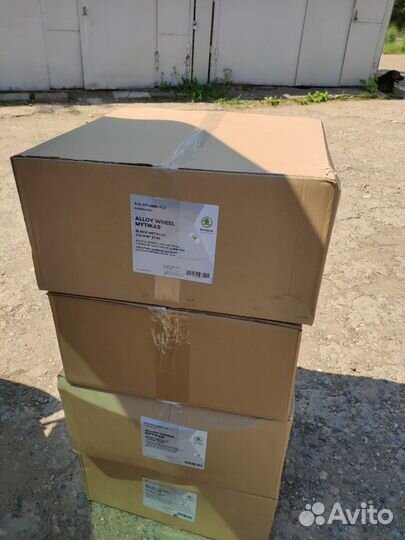 Skoda Mitykas Black Оригинал Диски R18 Новые