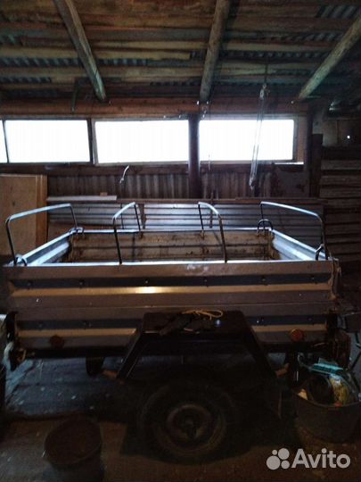 Продам легковой прицеп бу