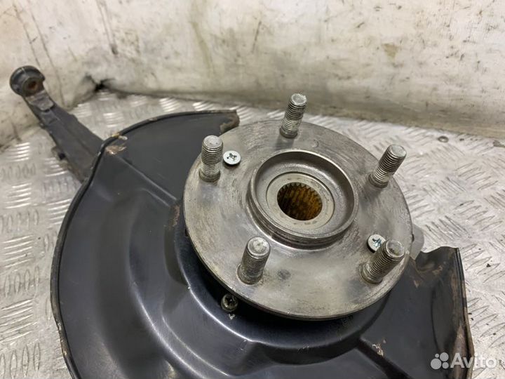 Кулак поворотный передний правый Honda Accord 7