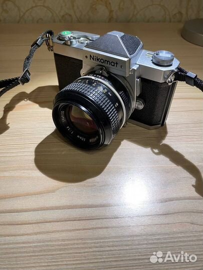 Плёночный фотоаппарат Nikomat