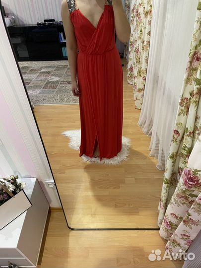 Платье вечернее