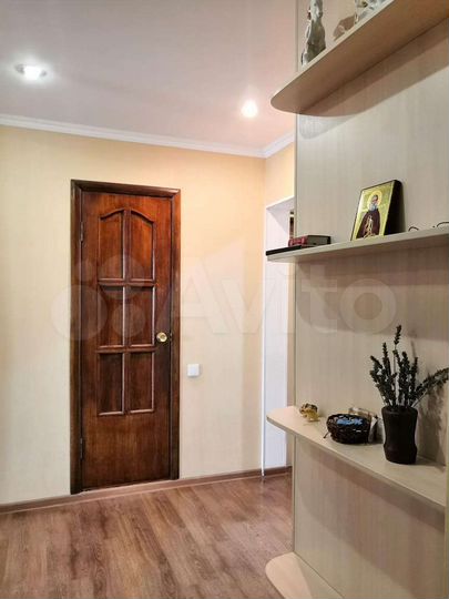 2-к. квартира, 46 м², 1/9 эт.