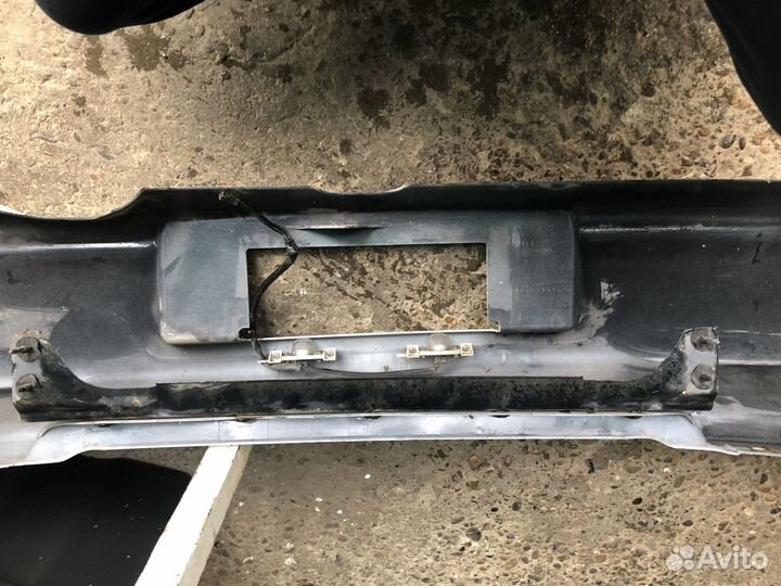 Задний бампер subaru impreza 2002