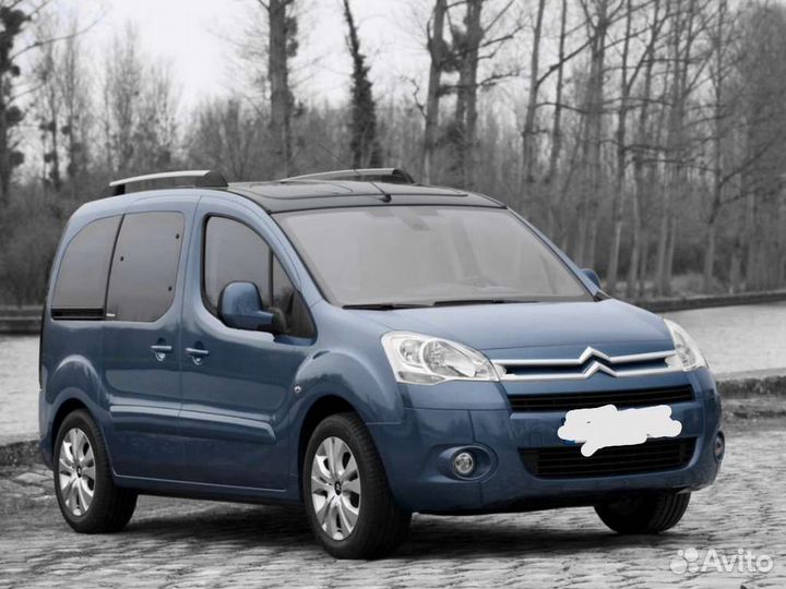 Водитель на личном автомобиле кат В