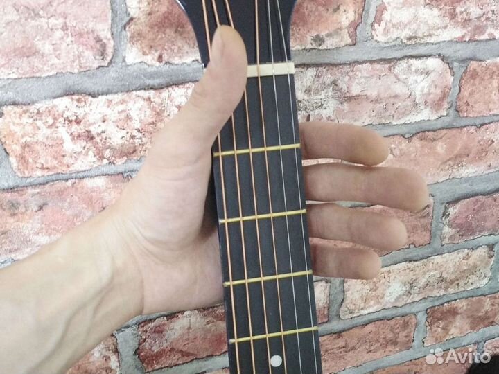 Гитара новая акустическая