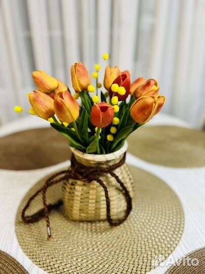 Букет из силиконовых тюльпан,очень реалистичны