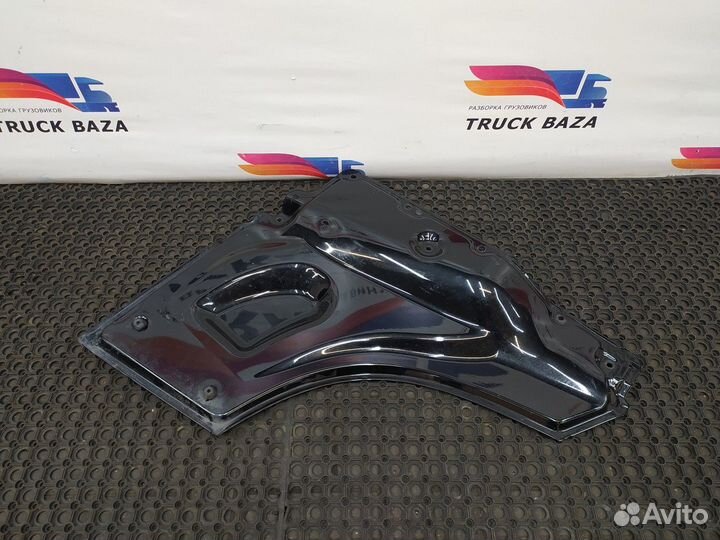 Продолжение двери правой Volvo FH