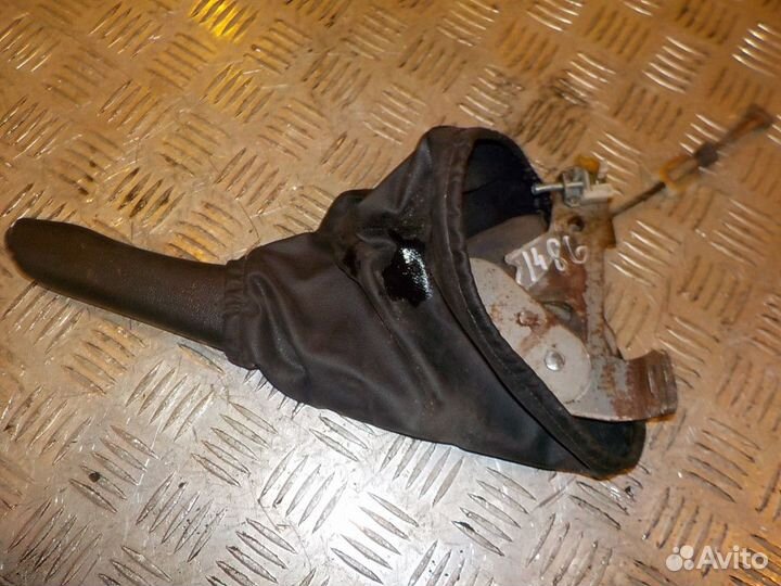 Рычаг стояночного тормоза Ford Fiesta