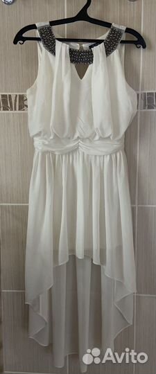 Нарядное платье