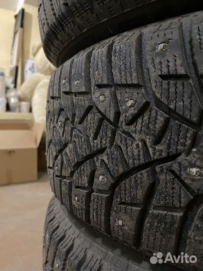 Bridgestone Blizzak Spike-02 205/55 R16 91T