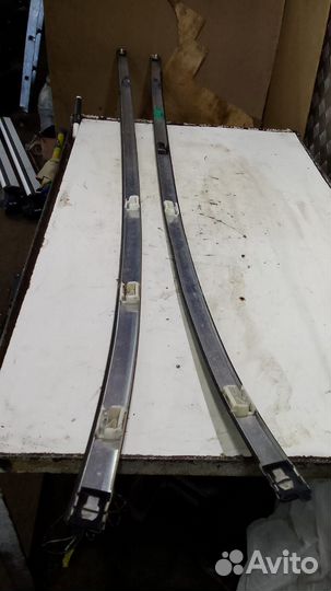 Молдинг крыши левый Renault Megane 3