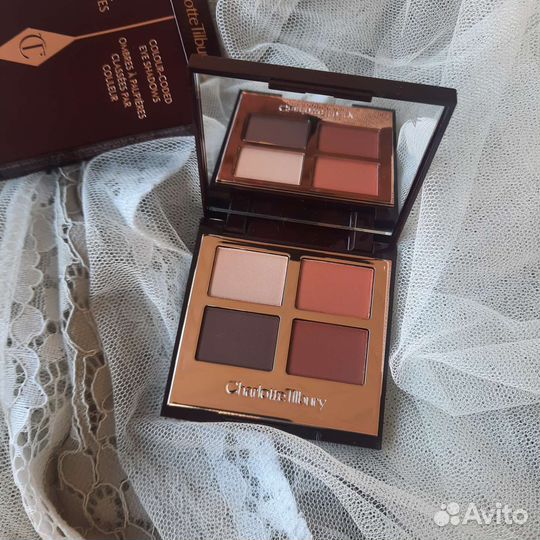 Палетка теней Charlotte Tilbury Desert Haze